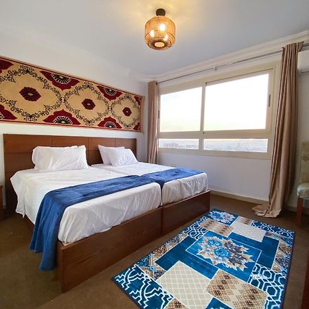 Oscar Pyramids View Hotel Nazlet el-Sîsi Kültér fotó