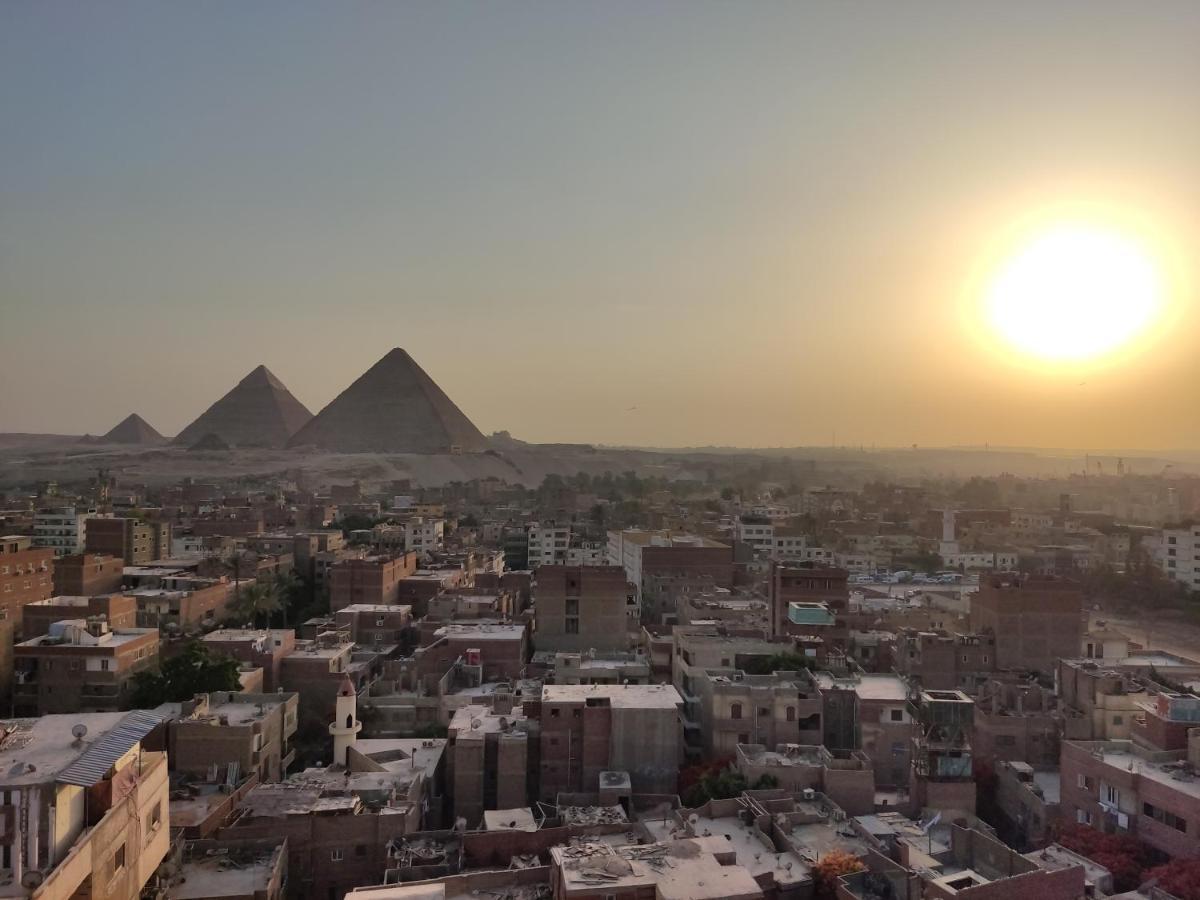 Oscar Pyramids View Hotel Nazlet el-Sîsi Kültér fotó
