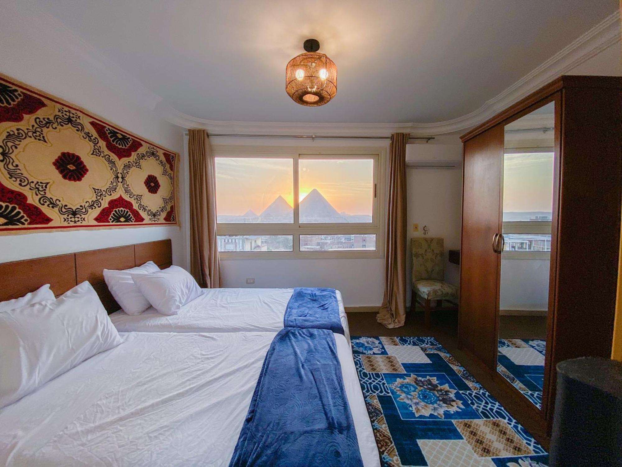 Oscar Pyramids View Hotel Nazlet el-Sîsi Kültér fotó