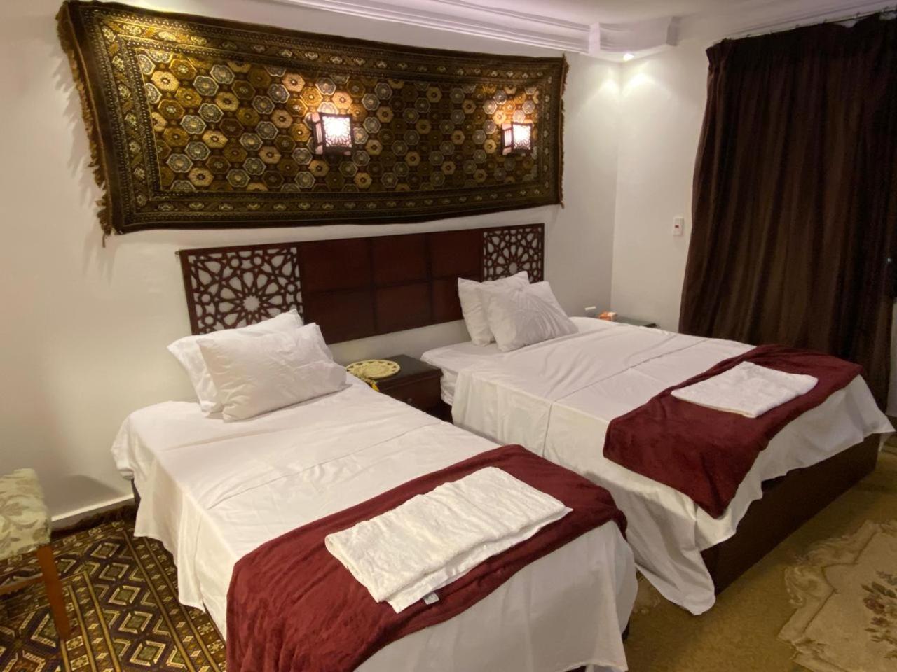 Oscar Pyramids View Hotel Nazlet el-Sîsi Kültér fotó