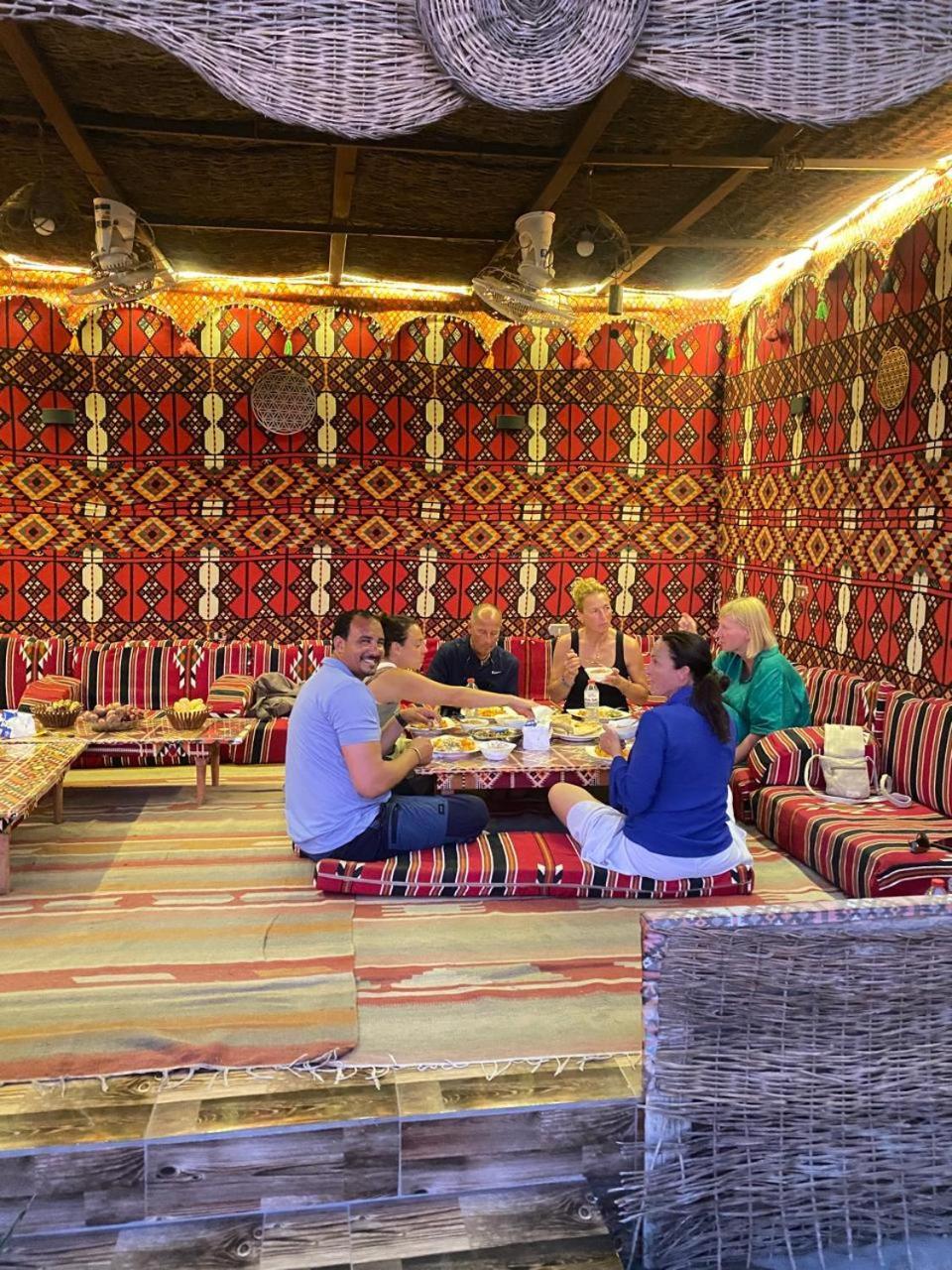 Oscar Pyramids View Hotel Nazlet el-Sîsi Kültér fotó