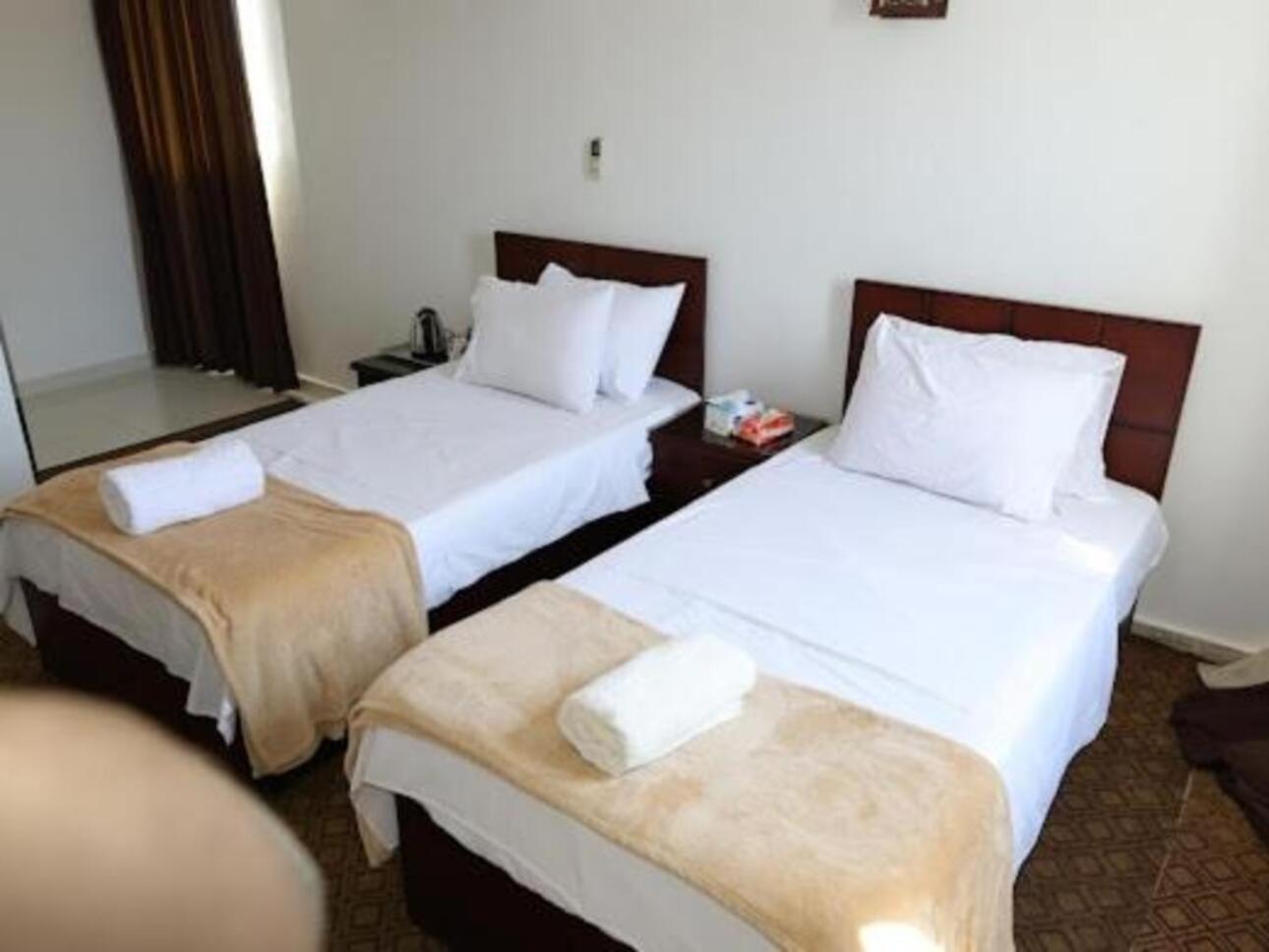 Oscar Pyramids View Hotel Nazlet el-Sîsi Kültér fotó